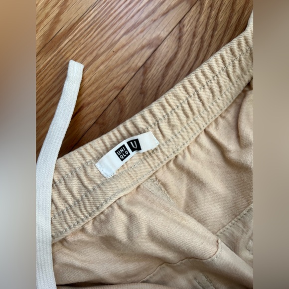 Uniqlo unique straight leg high waist denim USA 4 - Picture 3 of 10